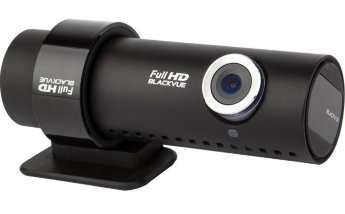 BlackVue DR500-HD Light Видеорегистратор премиум класса по доступной цене, разработан специально для тех, кому не особо важны функции GPS и WIFI - этим и отличается от более дорогой модели DR500GW-HD WIFI, в остальном устройства полностью идентичны, Эксплуатация видеорегистратора сопровождается голосовым оповещением о статусе работы, а также определенной подсветкой LED индикатора.